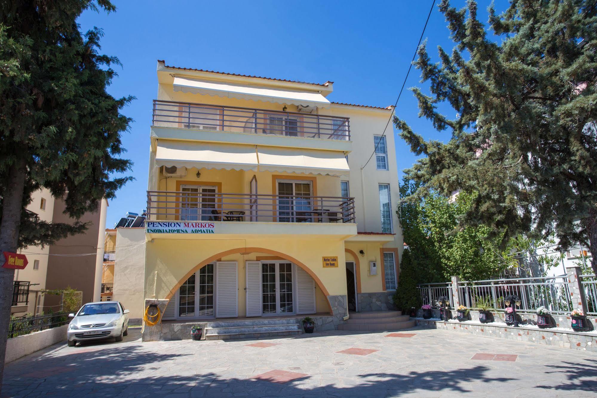 Markos Studios Potos Exterior foto